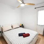 Book Jet - Oasis Pool & Wifi Apartmán *
