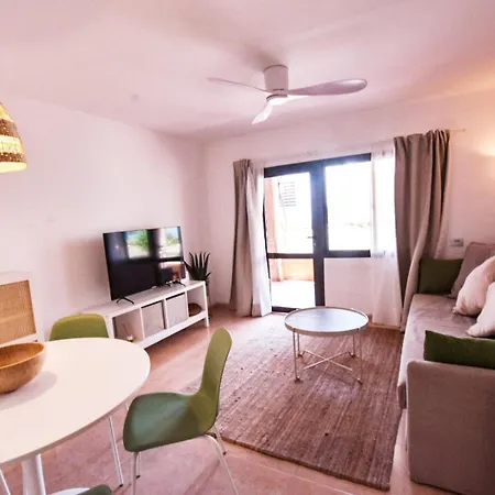 Book Jet - Oasis Dunas Maxi Pool & Corralejo