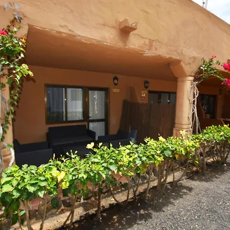 Book Jet - Oasis Maxi-pool !renovated! * Corralejo