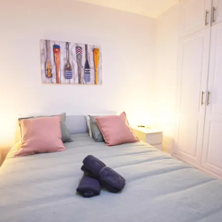 Book Jet - Oasis Maxi-pool !renovated! 科拉雷侯