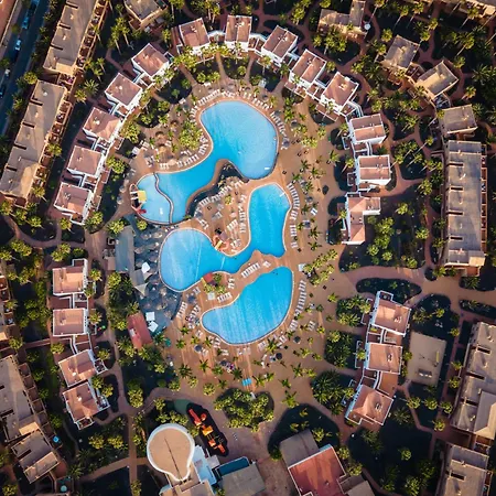Book Jet - Oasis Dunas Maxi Pool &