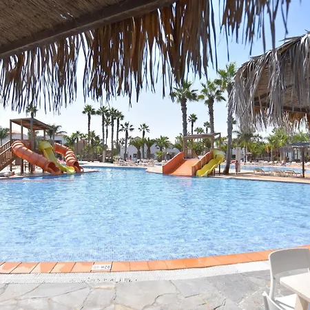 Book Jet - Oasis Dunas Maxi Pool &