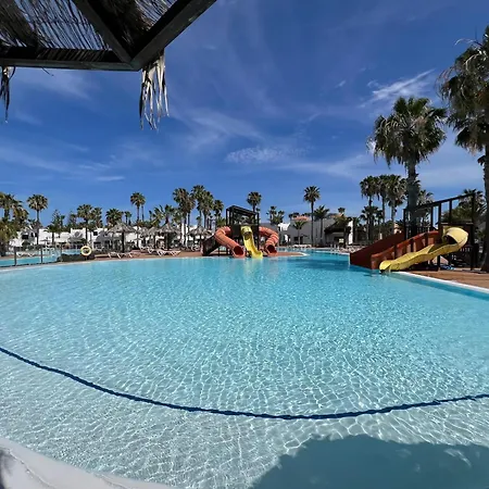Book Jet - Oasis Dunas Maxi Pool &