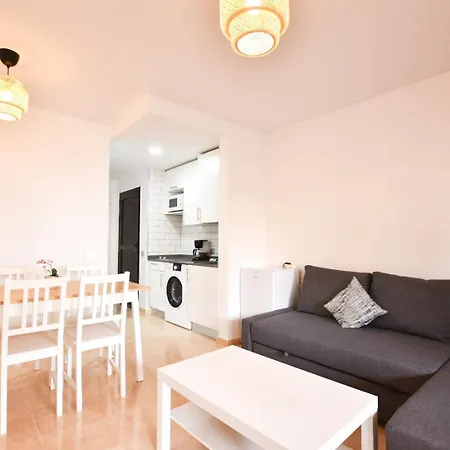 Book Jet - Oasis Maxi-pool !renovated! Apartment