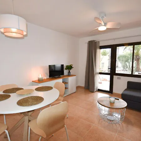 Book Jet - Oasis Maxi Pool And Wifi Corralejo