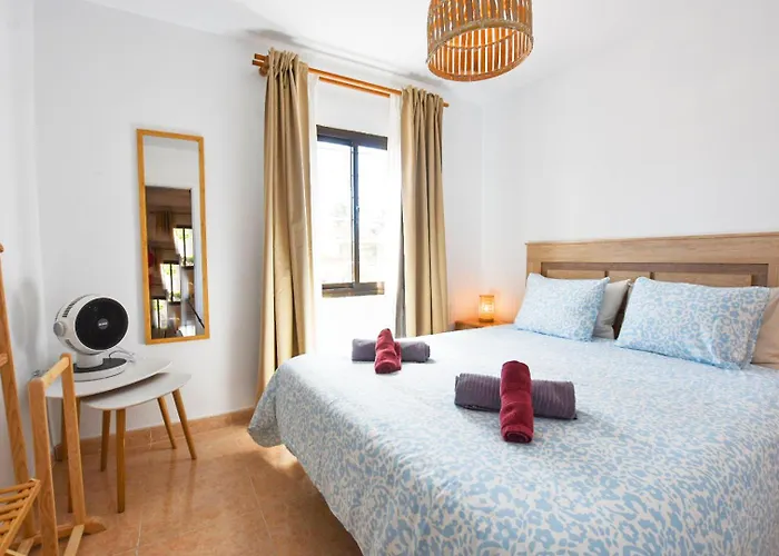 Apartment Book Jet - Oasis Pool & Wifi